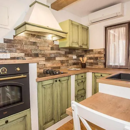 San Servolo Appartement *